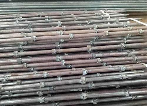 吉水隧道钢花管